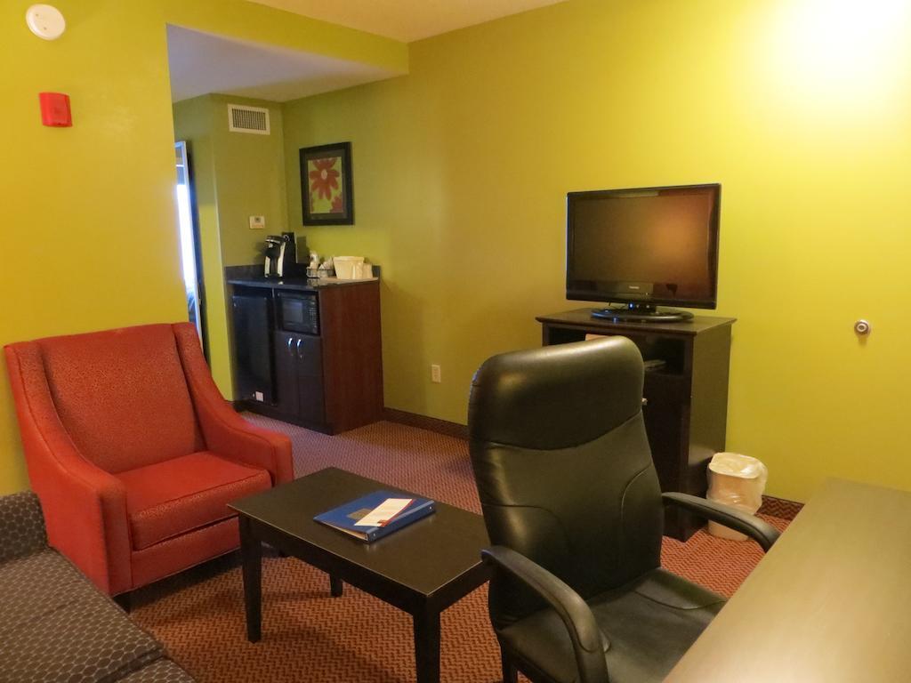 Comfort Suites East Knoxville
